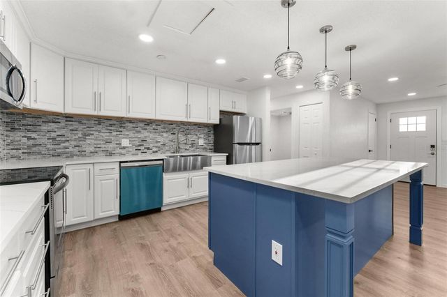 2203 NOTTINGHAM ROAD, South Daytona, FL 32119