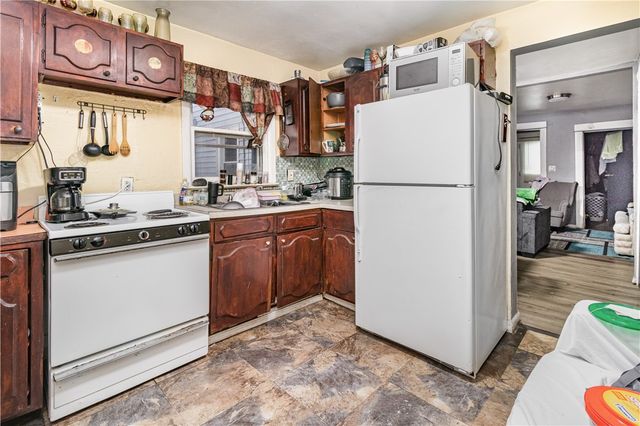 102-104 Shelter Street, Rochester, NY 14611