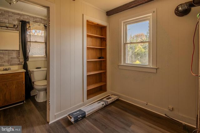 488 ASH ST, Strasburg, VA 22657
