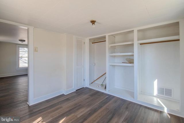 488 ASH ST, Strasburg, VA 22657