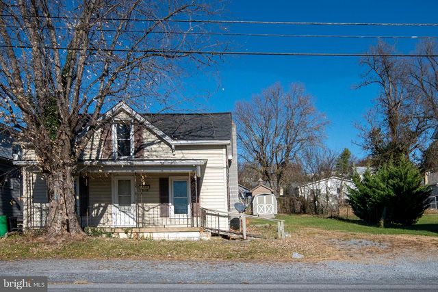 488 ASH ST, Strasburg, VA 22657