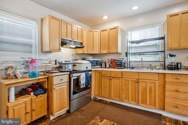 1010 CHESACO AVE, Baltimore, MD 21237