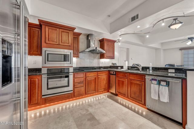 200 W 2nd Street 1103, Reno, NV 89501