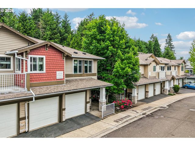 14745 Sw SANDHILL Loop 204, Beaverton, OR 97007