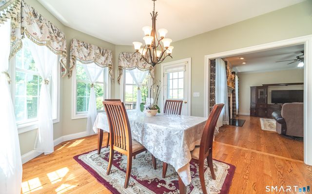 29 Copper Beech Drive, Middletown, CT 06457