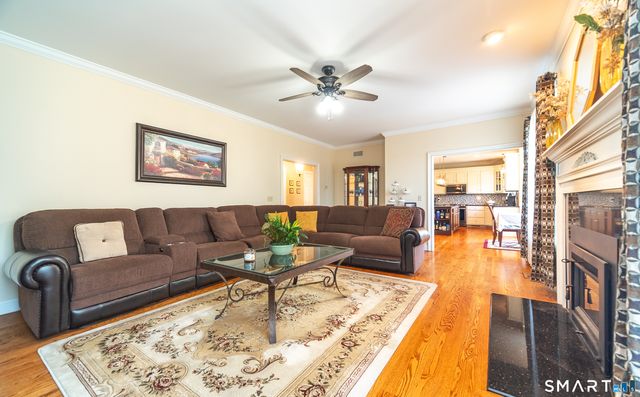 29 Copper Beech Drive, Middletown, CT 06457