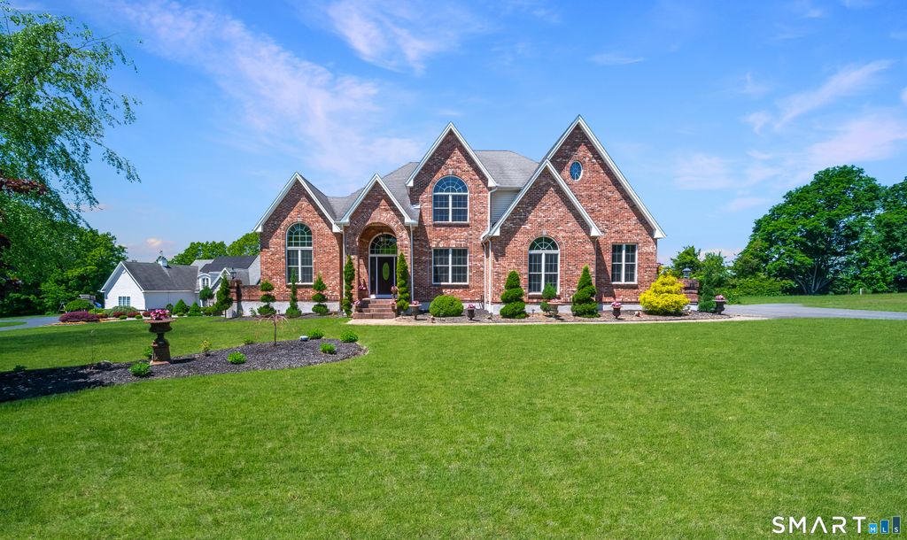 29 Copper Beech Drive, Middletown, CT 06457