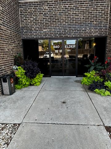 840 Elder Road, Homewood, IL 60430