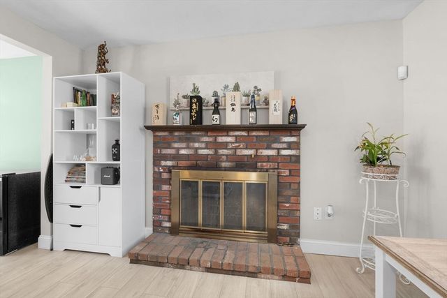 185 Eighteenth St, Lowell, MA 01850