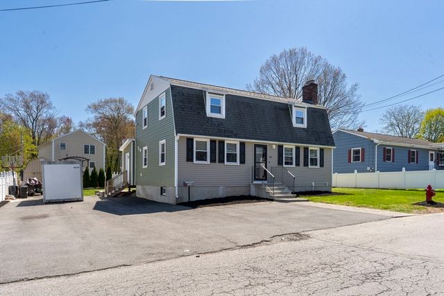 185 Eighteenth St, Lowell, MA 01850