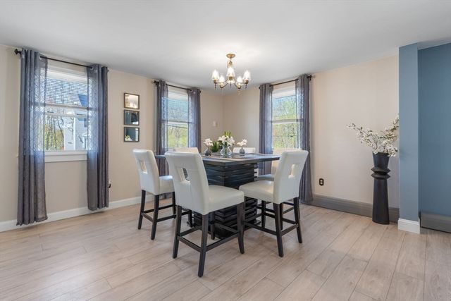 185 Eighteenth St, Lowell, MA 01850