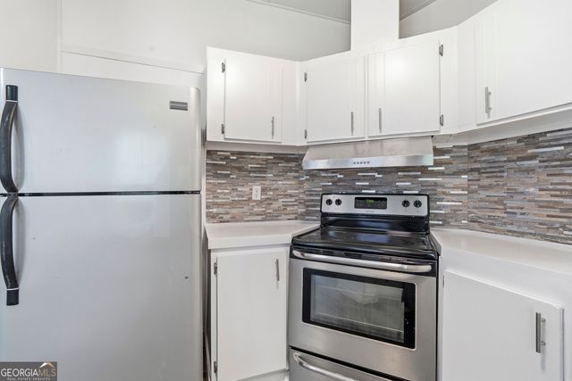 114 Lovers Lane NE, Milledgeville, GA 31061