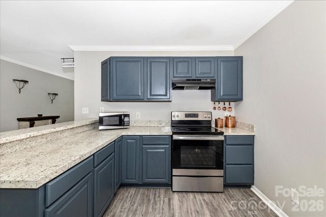 3218 Broadhurst Lane, Clover, SC 29710