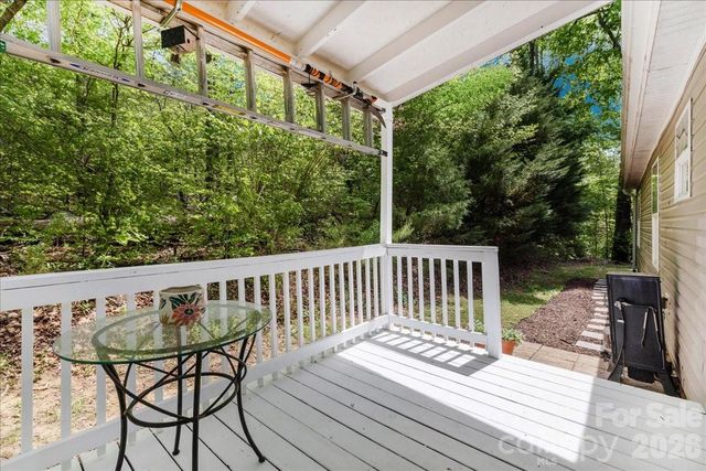3218 Broadhurst Lane, Clover, SC 29710