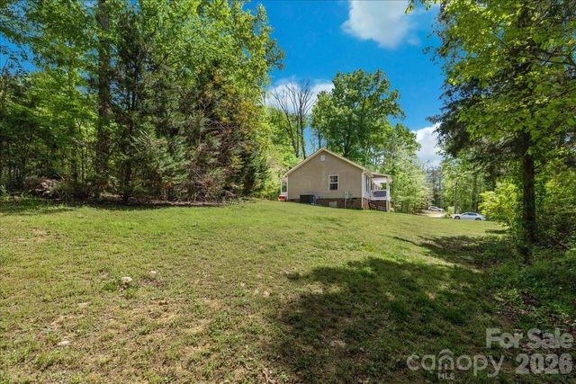 3218 Broadhurst Lane, Clover, SC 29710