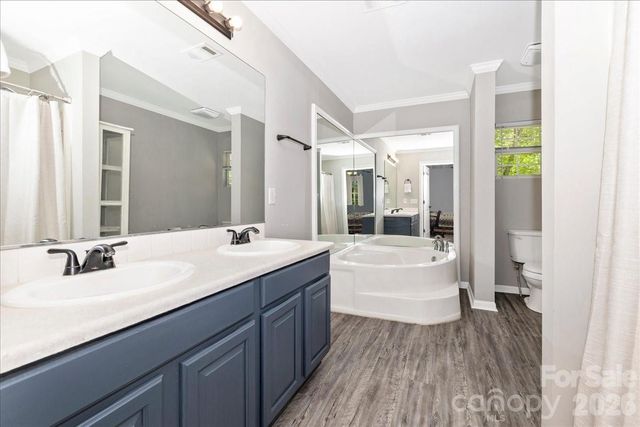 3218 Broadhurst Lane, Clover, SC 29710