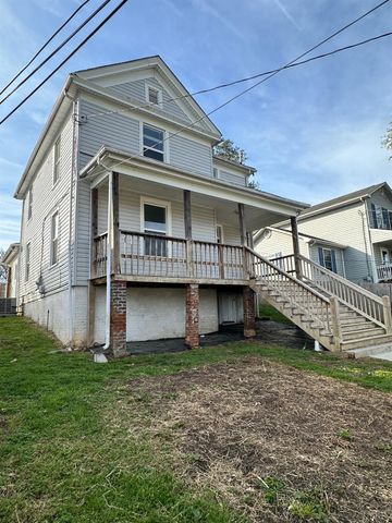 304 Walnut Street, Lynchburg, VA 24504