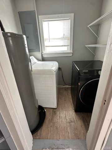 304 Walnut Street, Lynchburg, VA 24504