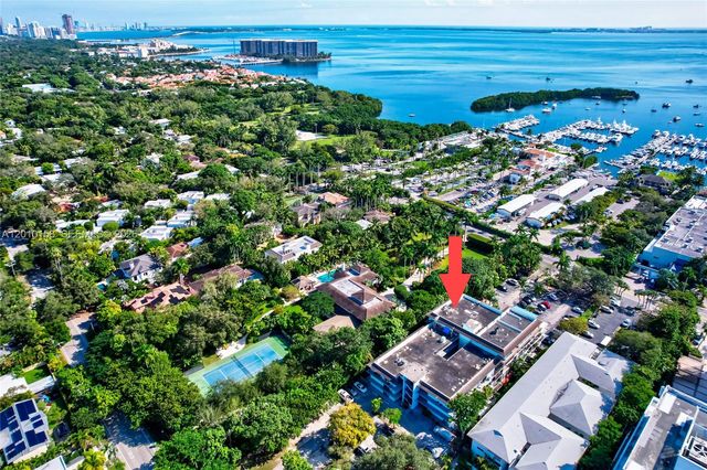 2539 S Bayshore Dr 428E, Miami, FL 33133