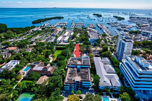 2539 S Bayshore Dr 428E, Miami, FL 33133