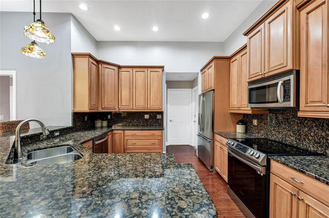 1171 NEW CASTLE COURT, Oviedo, FL 32765