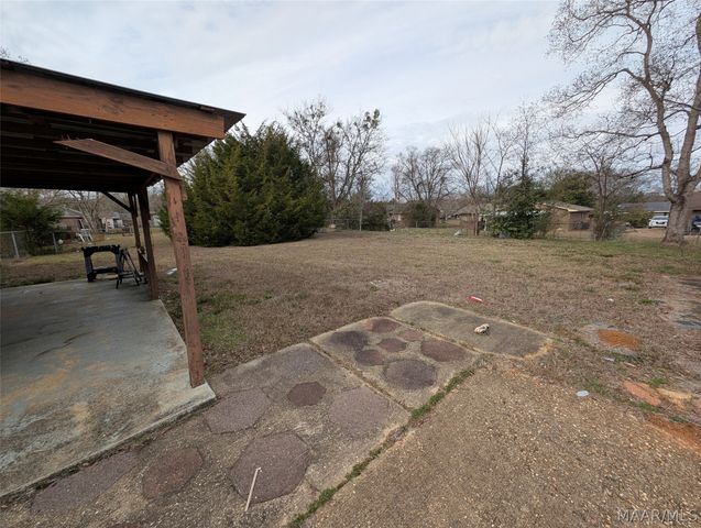 4235 Burtonway Drive, Montgomery, AL 36116