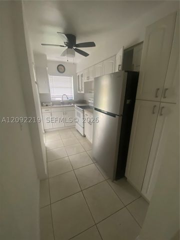 201 NE 14th Ave 5A, Hallandale Beach, FL 33009