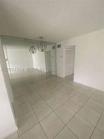 201 NE 14th Ave 5A, Hallandale Beach, FL 33009