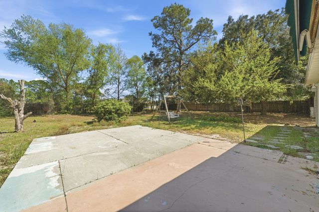 2026 Church Street, Gulf Breeze, FL 32563