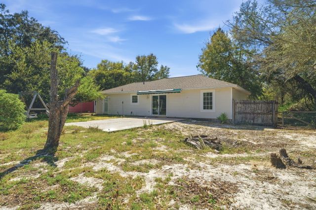 2026 Church Street, Gulf Breeze, FL 32563