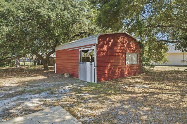 2026 Church Street, Gulf Breeze, FL 32563