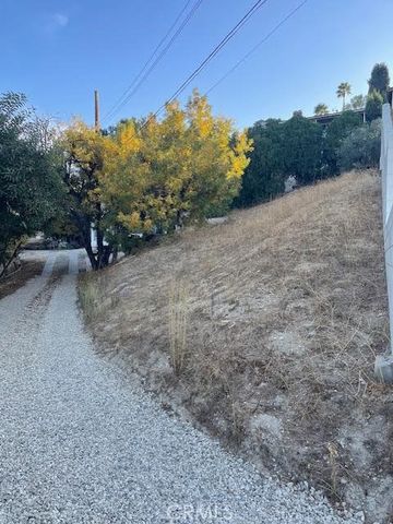 4742 Bedel Street, Woodland Hills, CA 91364