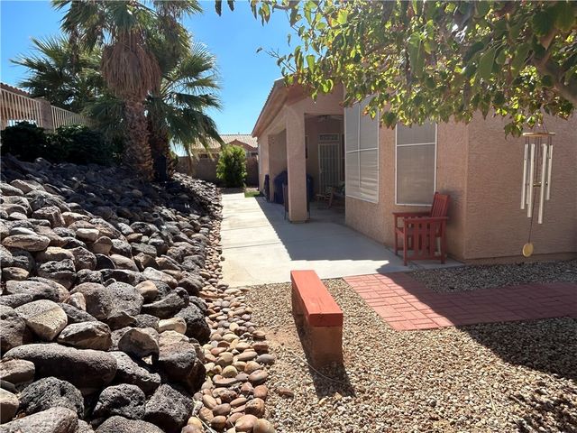 2271 Starflower Trail, Bullhead City, AZ 86442