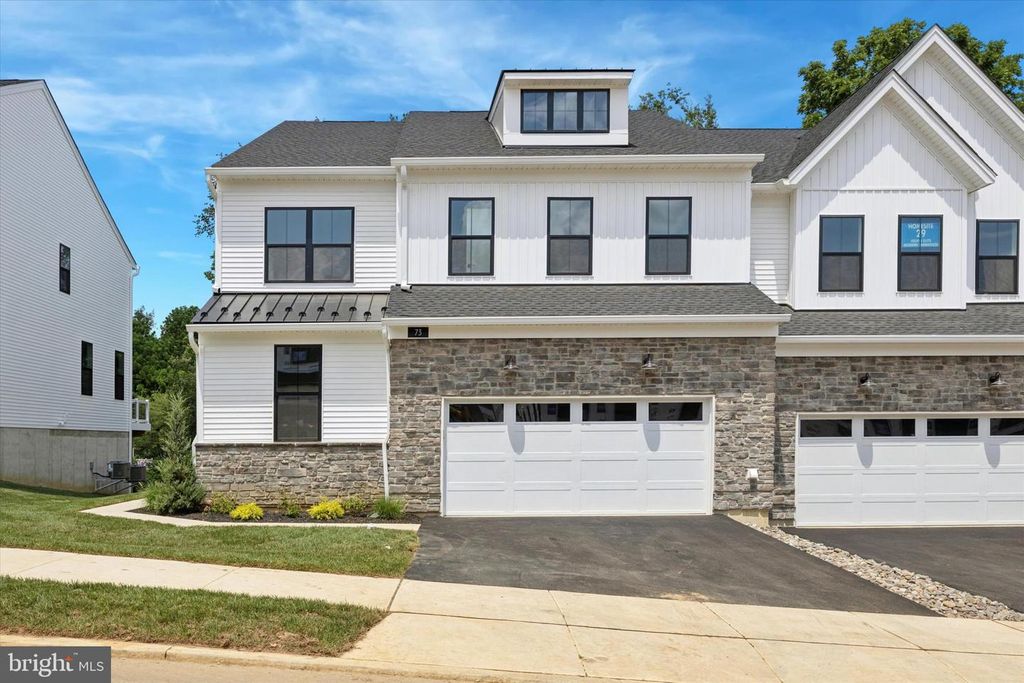73 ALROY RD, Malvern, PA 19355