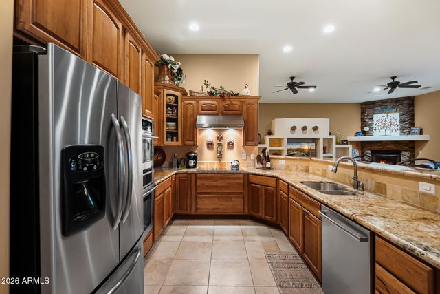 22074 W KNUDSON Drive, Surprise, AZ 85387