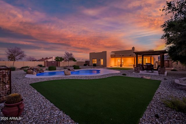 22074 W KNUDSON Drive, Surprise, AZ 85387