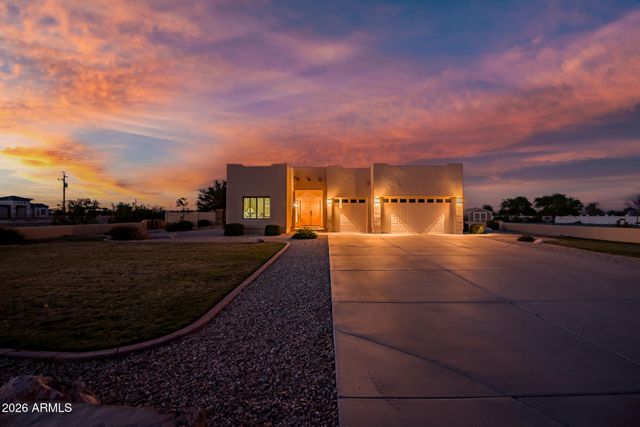 22074 W KNUDSON Drive, Surprise, AZ 85387