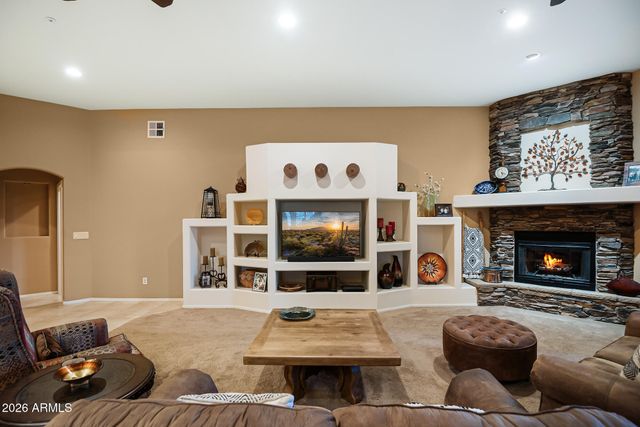 22074 W KNUDSON Drive, Surprise, AZ 85387