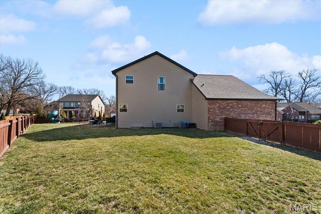 8526 Treybrooke Place, O'fallon, IL 62269