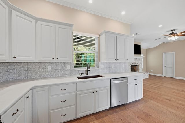57 Texoma Terrace Road, Denison, TX 75020