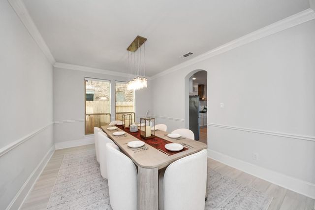 1935 Golden Leaf Drive, Missouri City, TX 77459