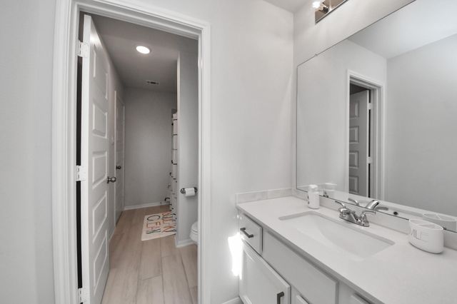 1935 Golden Leaf Drive, Missouri City, TX 77459