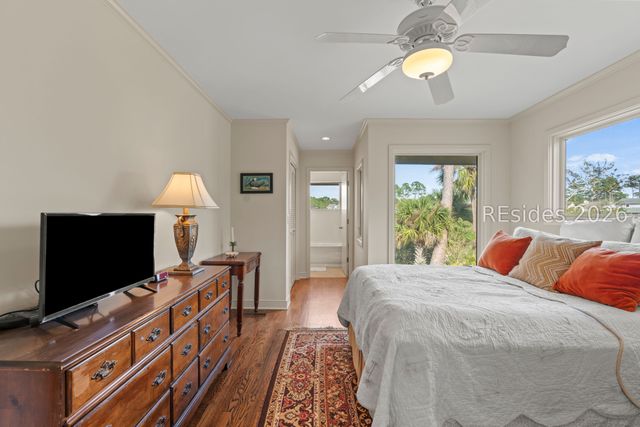 18 Nautilas Rd, Hilton Head Island, SC 29928