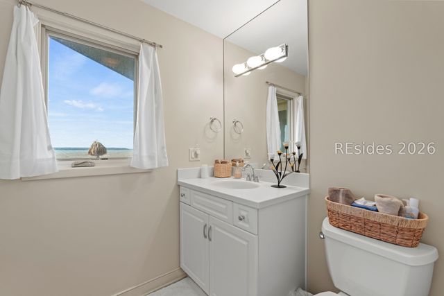 18 Nautilas Rd, Hilton Head Island, SC 29928