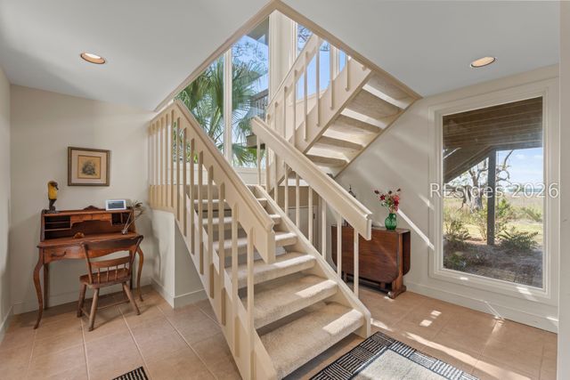 18 Nautilas Rd, Hilton Head Island, SC 29928