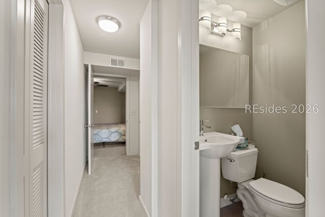 18 Nautilas Rd, Hilton Head Island, SC 29928