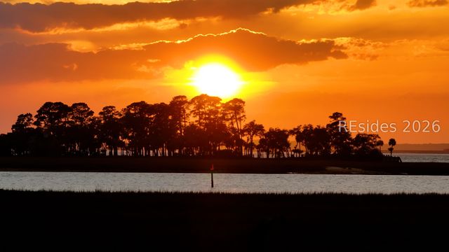 18 Nautilas Rd, Hilton Head Island, SC 29928