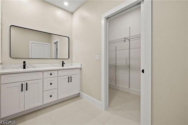 1008 NW 36th PL, Cape Coral, FL 33993