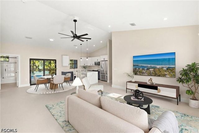 1008 NW 36th PL, Cape Coral, FL 33993