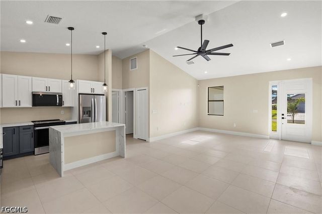 1008 NW 36th PL, Cape Coral, FL 33993